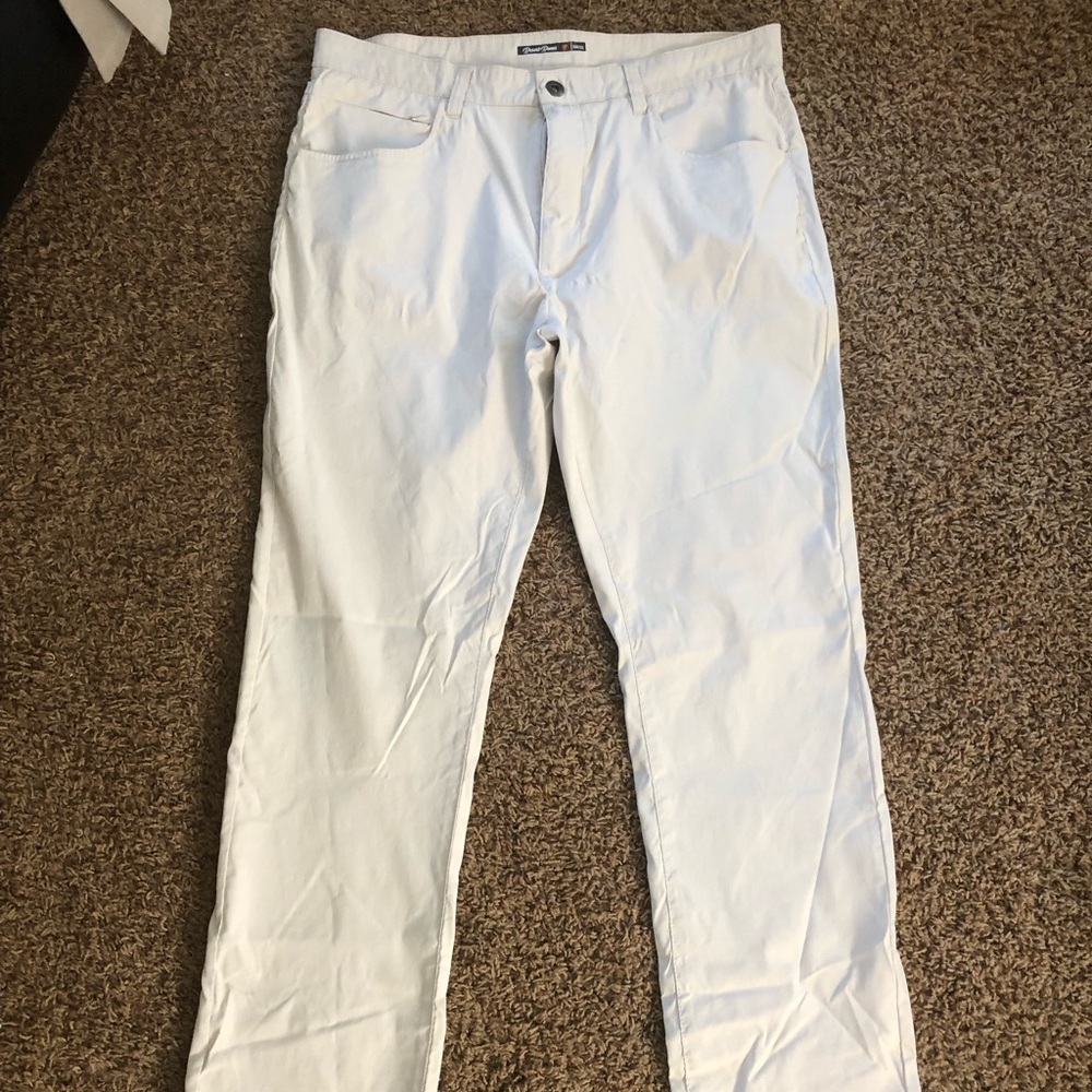 Men's White Chino Pants - Clean Classic Fit